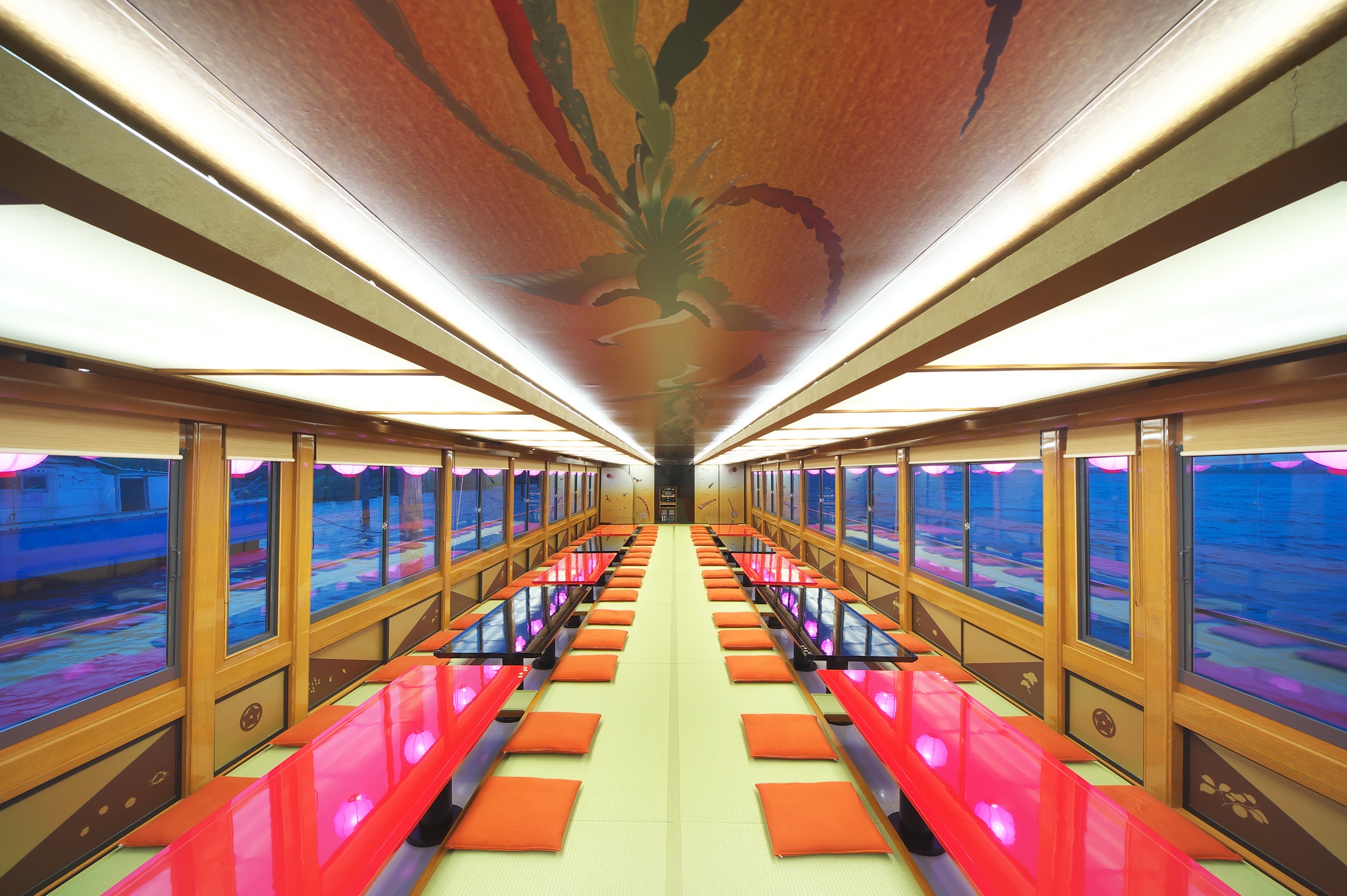 【特別会場】【2025年7月26日隅田川花火大会】乗合屋形船 「晴海屋」